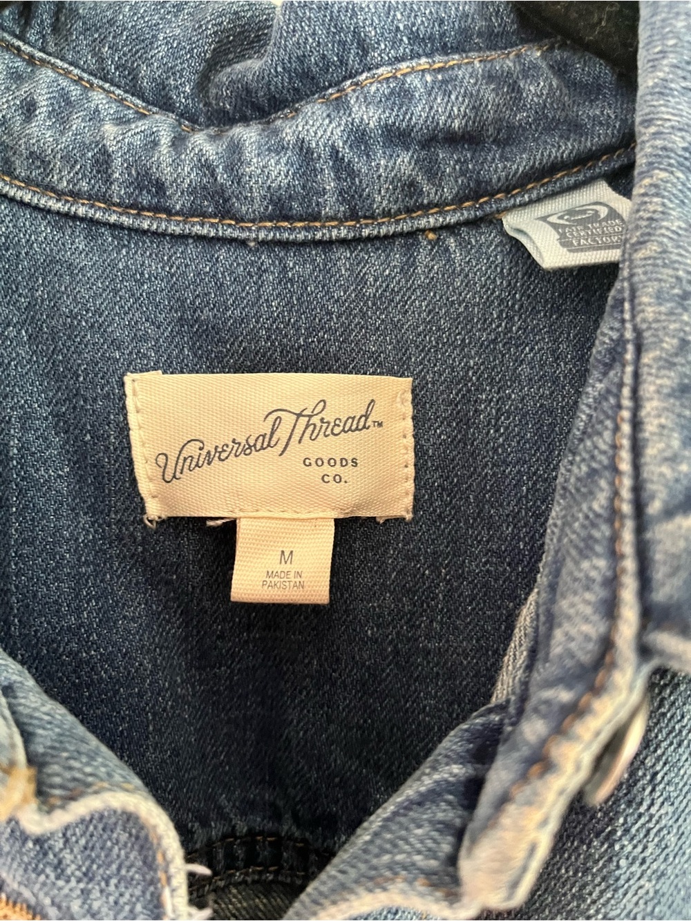 Universal Thread Medium Blue Button Down Denim Dress, Sz M (P2P 21”) - Picture 6 of 7